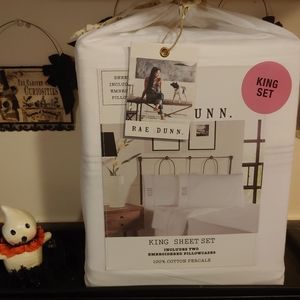 Rae dunn king relax sheet set